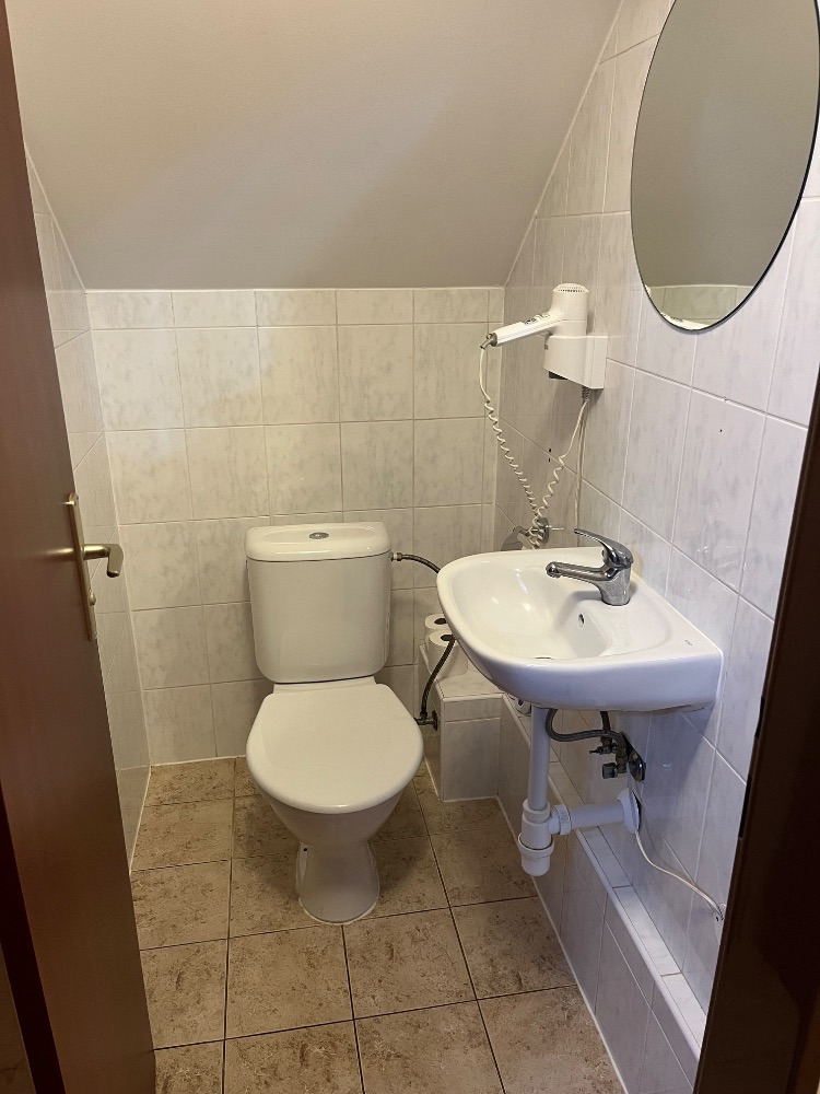 Gallery image 14